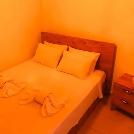 بيت ضيافة Kaptan Bungalows Cirali Olympos
