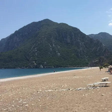 Kaptan Bungalows Cirali Olympos كمر